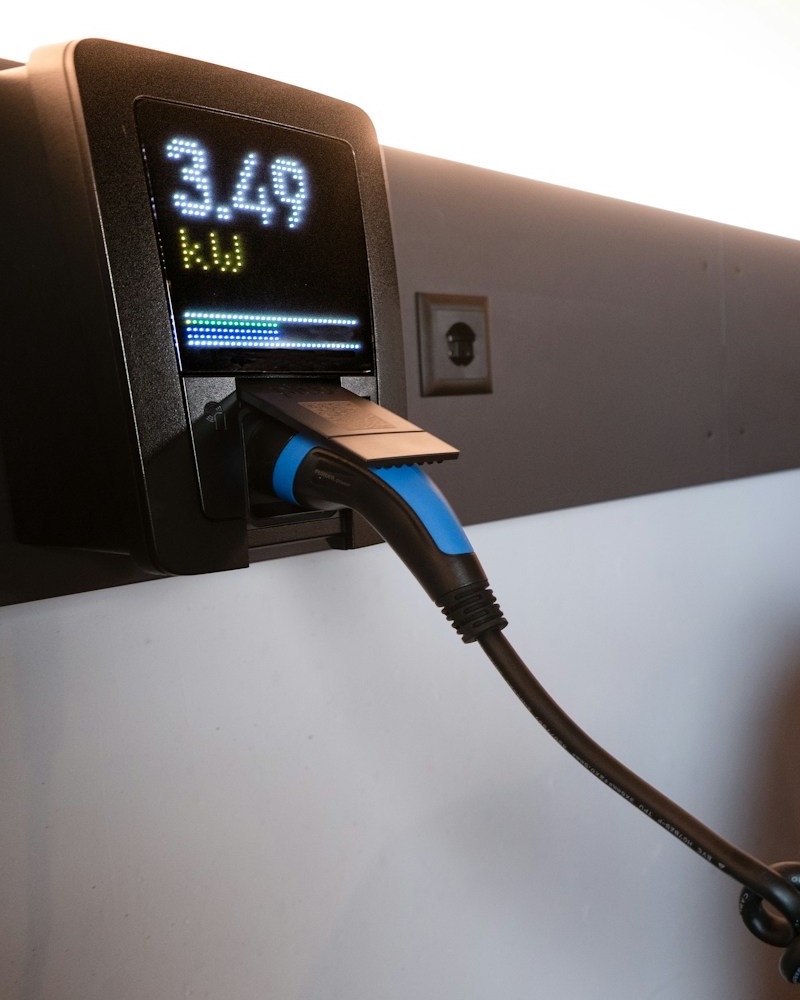 Ricarica Veicoli Elettrici Wallbox Smart e V2G